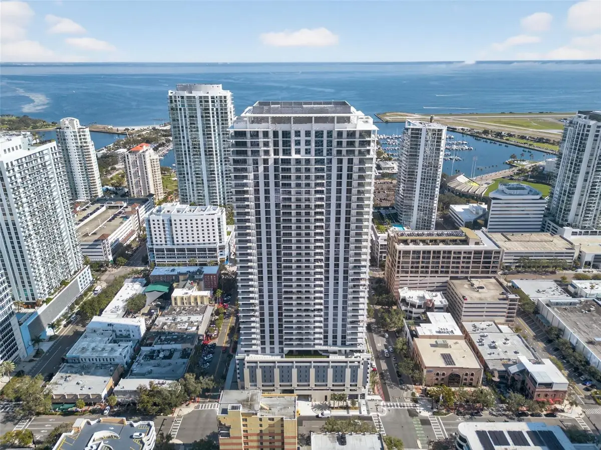 275 1st Ave S #1708, Saint Petersburg, FL 33701 - Image #1
