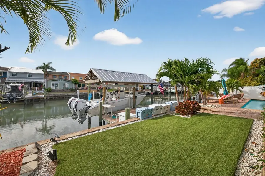 8718 Palisades Drive, Tampa, FL 33615 - Image #3