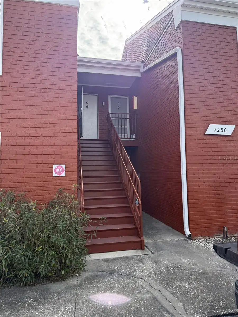 1290 83rd Avenue N #D, Saint Petersburg, FL 33702 - Image #1