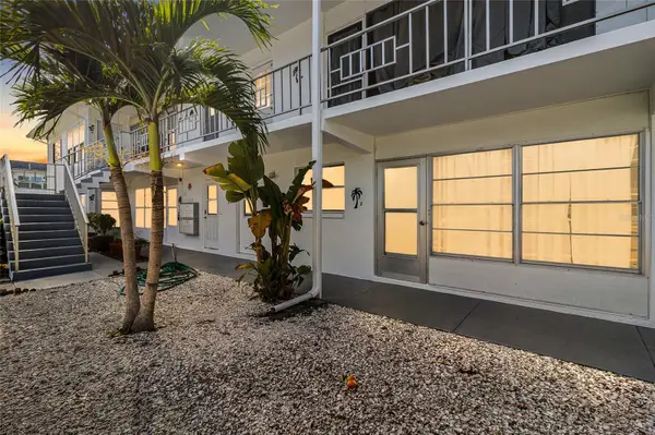 1221 Drew Street #B3, CLEARWATER, FL 33755