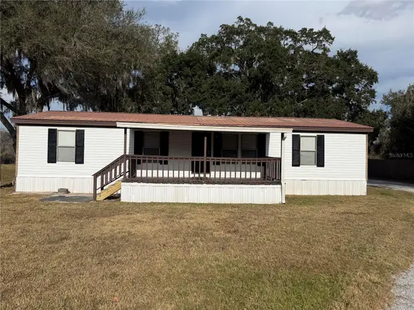 4527 Dove Meadow Lane, LAKELAND, FL 33810