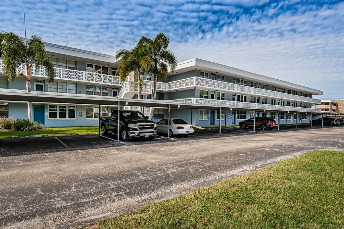 4880 Locust Street Ne #227, Saint Petersburg, FL 33703 - Image #1