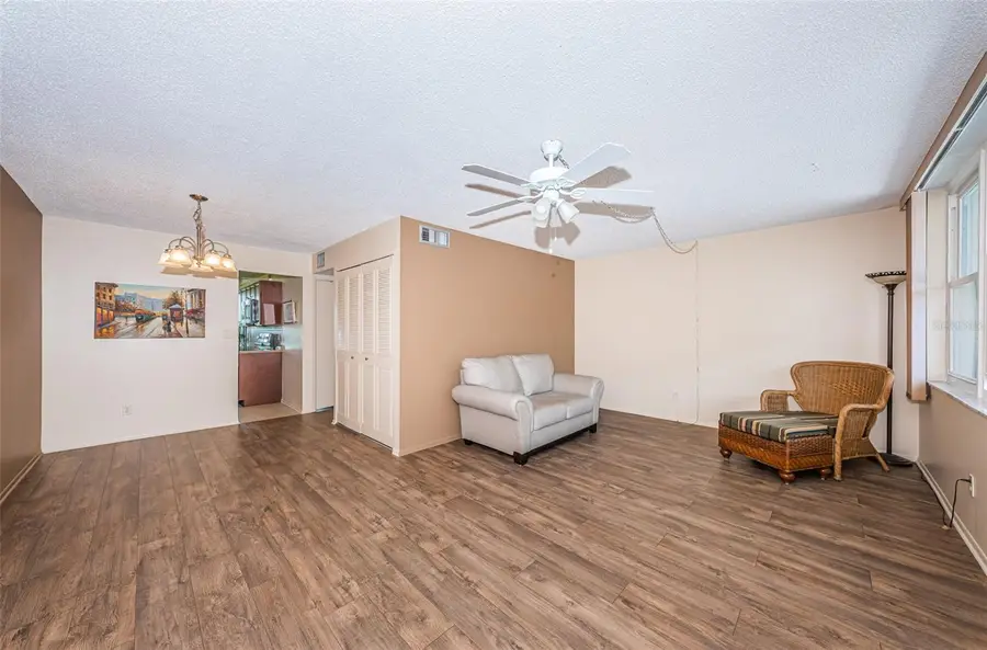 4880 Locust Street Ne #227, Saint Petersburg, FL 33703 - Image #3