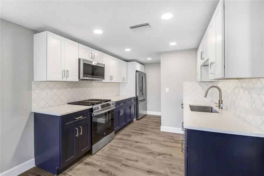 4018 S West Shore Boulevard, Tampa, FL 33611 - Image #3