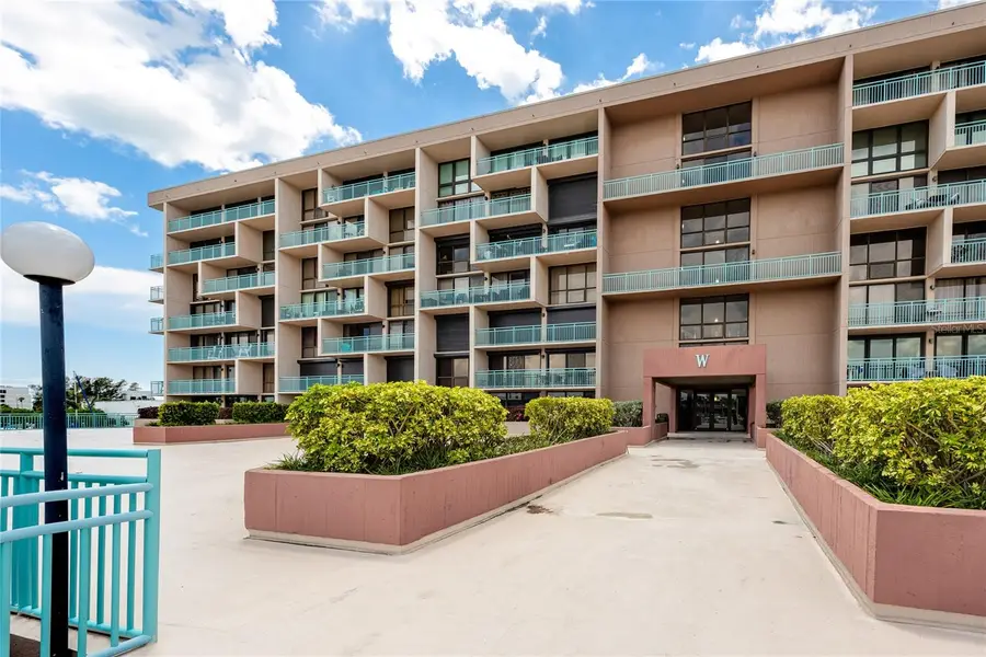 1 Key Capri #606W, Treasure Island, FL 33706 - Image #2