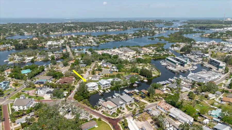 216 High Street, Tarpon Springs, FL 34689 - #3