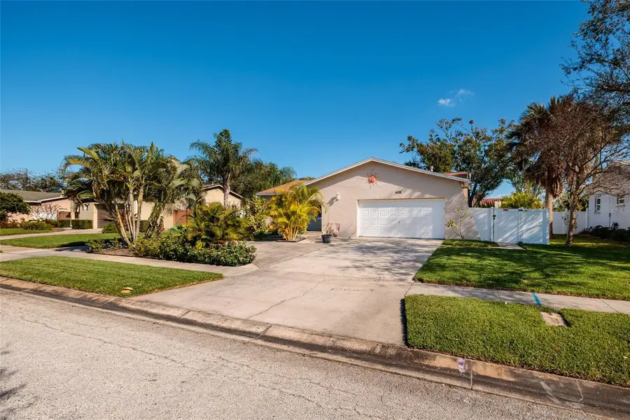 6001 19th Street Ne, Saint Petersburg, FL 33703 - Image #2