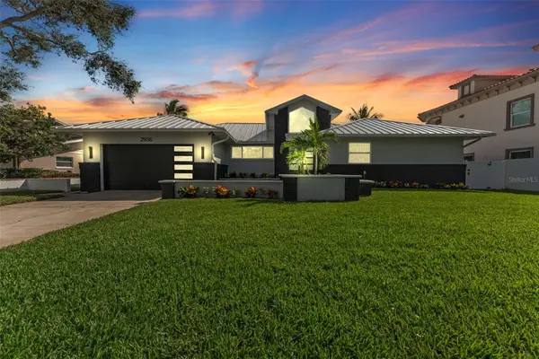 2936 68th Avenue S, ST PETERSBURG, FL 33712