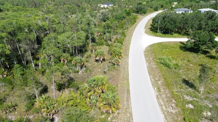 482 Westchester Drive, Lehigh Acres, FL 33972 - #3