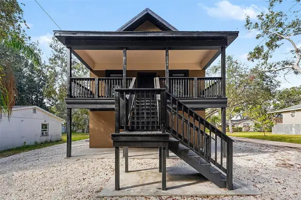 16288 48th Street N, CLEARWATER, FL 33762