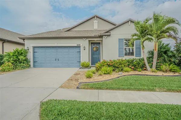 9071 Pleasant Woods Drive, LAND O LAKES, FL 34637