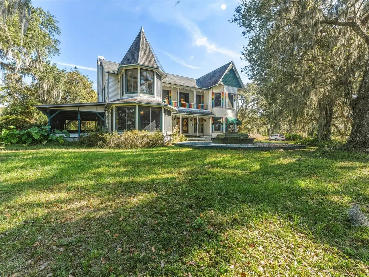 5516 Frontier Drive, Zephyrhills, FL 33540 - Image #1