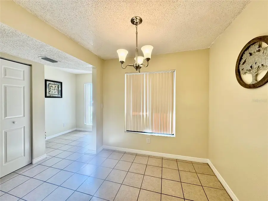 1422 Highland Ridge Circle, Brandon, FL 33510 - Image #3