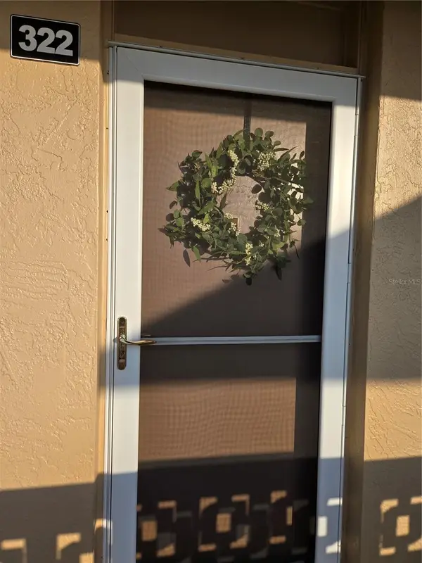 4915 Bay Street Ne #322, ST PETERSBURG, FL 33703