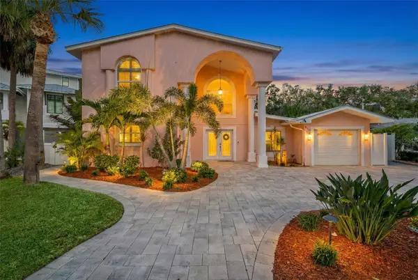 536 Baywood Drive N, DUNEDIN, FL 34698