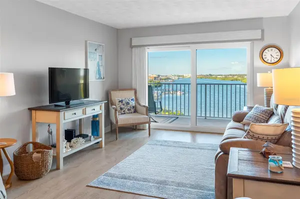 19451 Gulf Boulevard #706, INDIAN SHORES, FL 33785