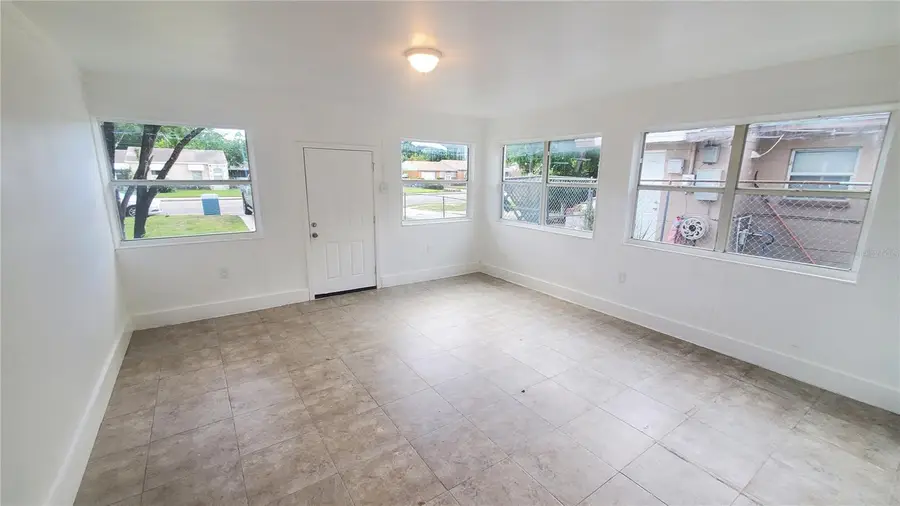 2567 15th Avenue S, Saint Petersburg, FL 33712 - Image #3