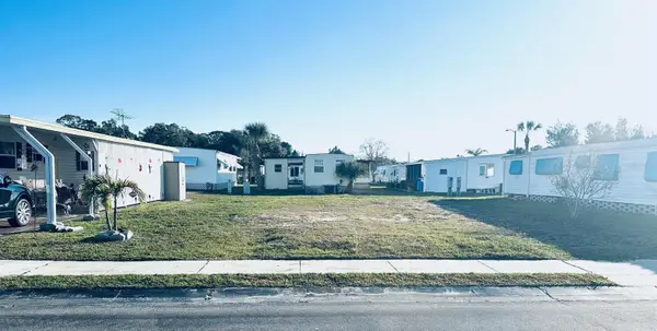 6100 62nd Avenue N #55, PINELLAS PARK, FL 33781