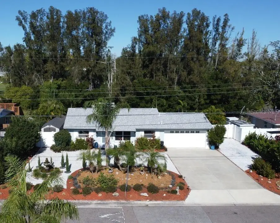 201 79th Avenue Ne, Saint Petersburg, FL 33702 - Image #1