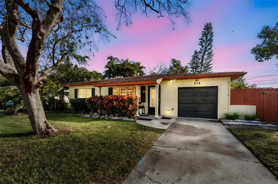 614 12th Street Nw, Largo, FL 33770 - Image #2