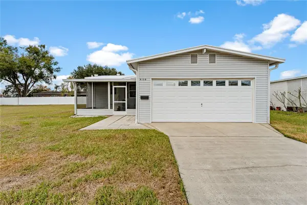 6136 Ridgeway Drive, ZEPHYRHILLS, FL 33542