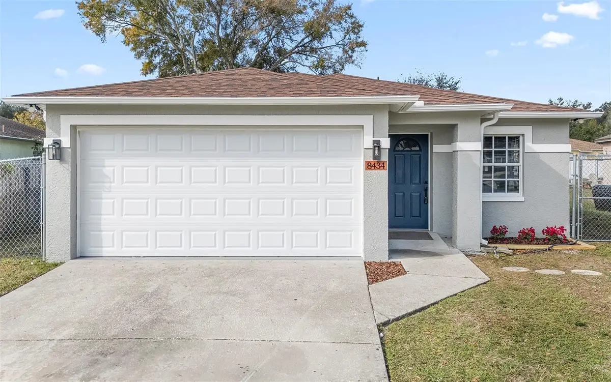 8434 N River Dune Street, Tampa, FL 33617 - Image #1