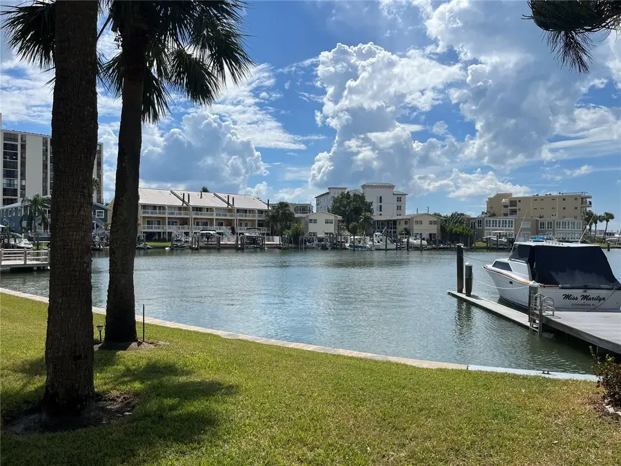 430 Larboard Way #6, Clearwater Beach, FL 33767 - Image #2