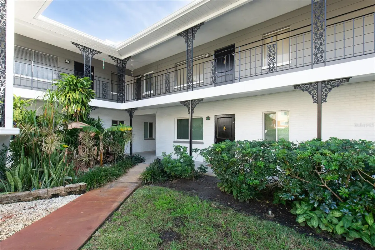 6266 1st Avenue S #5, Saint Petersburg, FL 33707 - Image #1