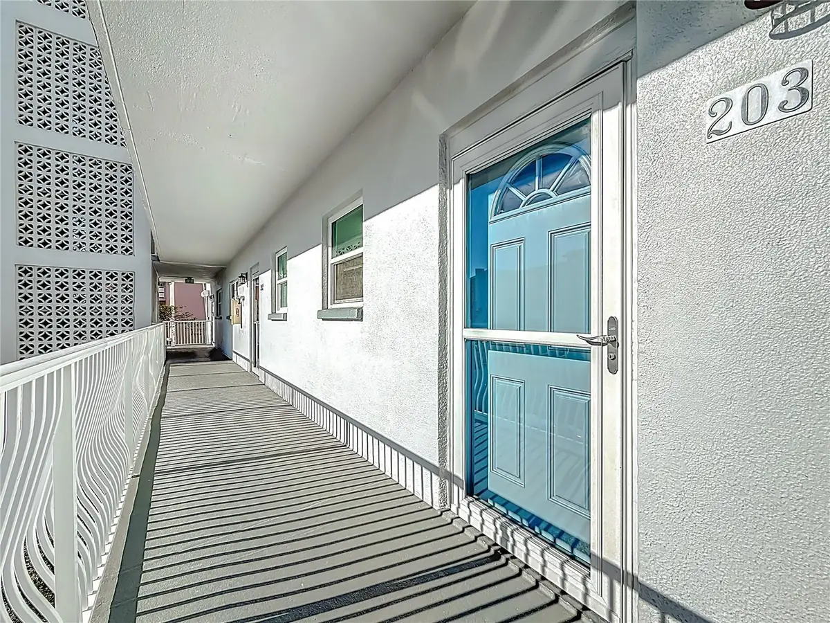 5925 Shore Boulevard S #203, Gulfport, FL 33707 - Image #1