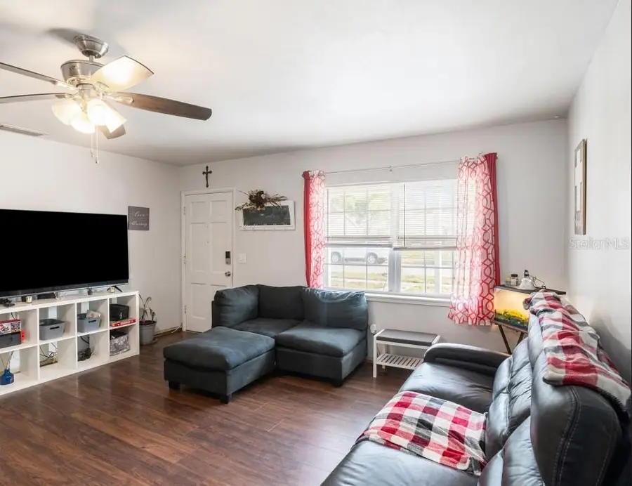 6422 Rosewood Drive, Tampa, FL 33615 - Image #3