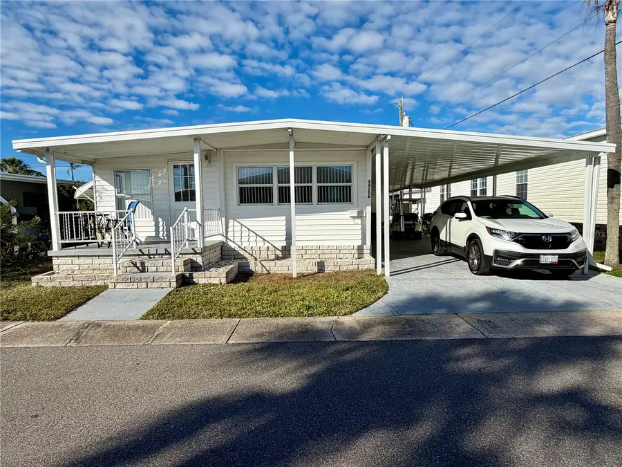 34126 Oak Drive N, Pinellas Park, FL 33781 - Image #2