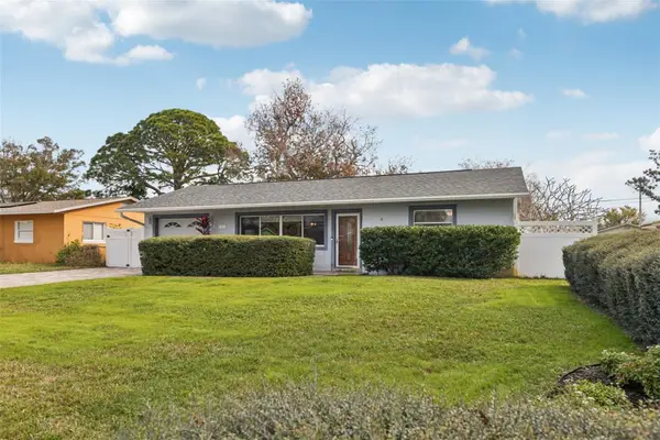 1945 59th Street N, ST PETERSBURG, FL 33710