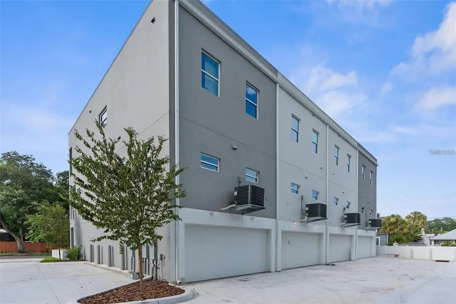 102 W Adalee Street #3, Tampa, FL 33603 - Image #3