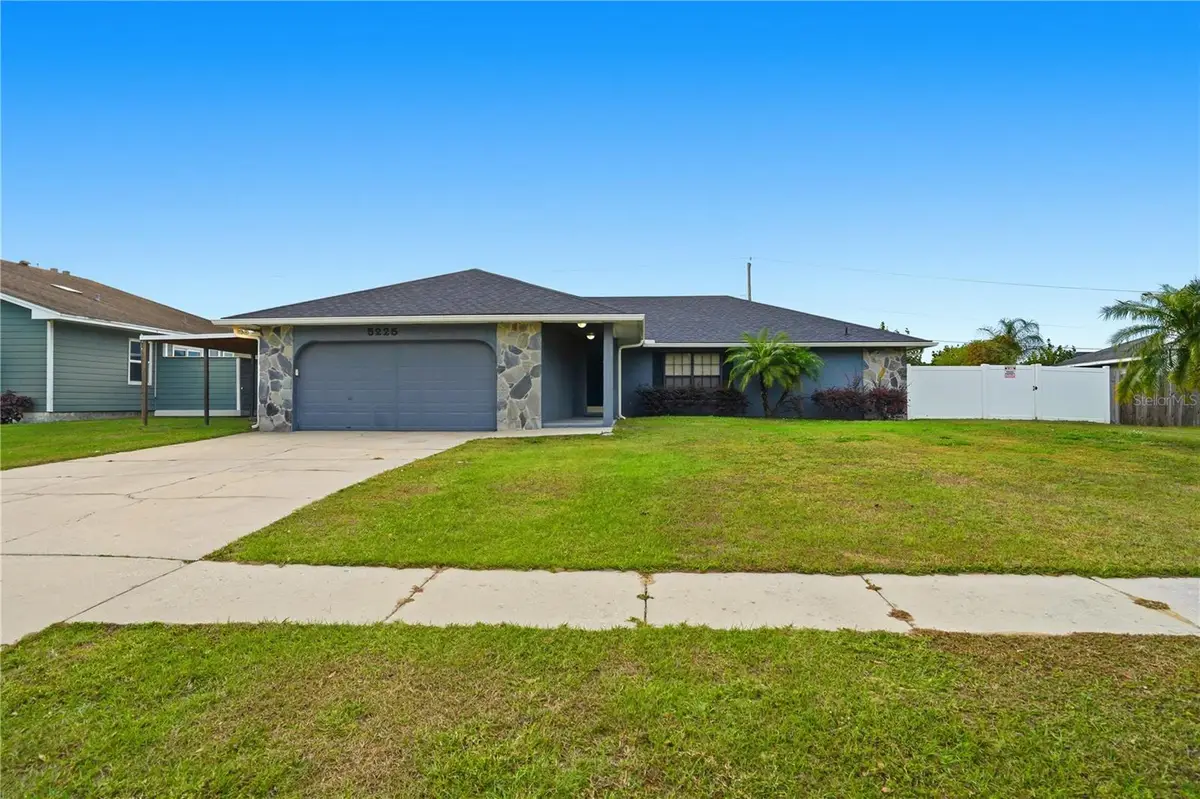 5225 Nichols Drive W, Lakeland, FL 33812 - Image #1