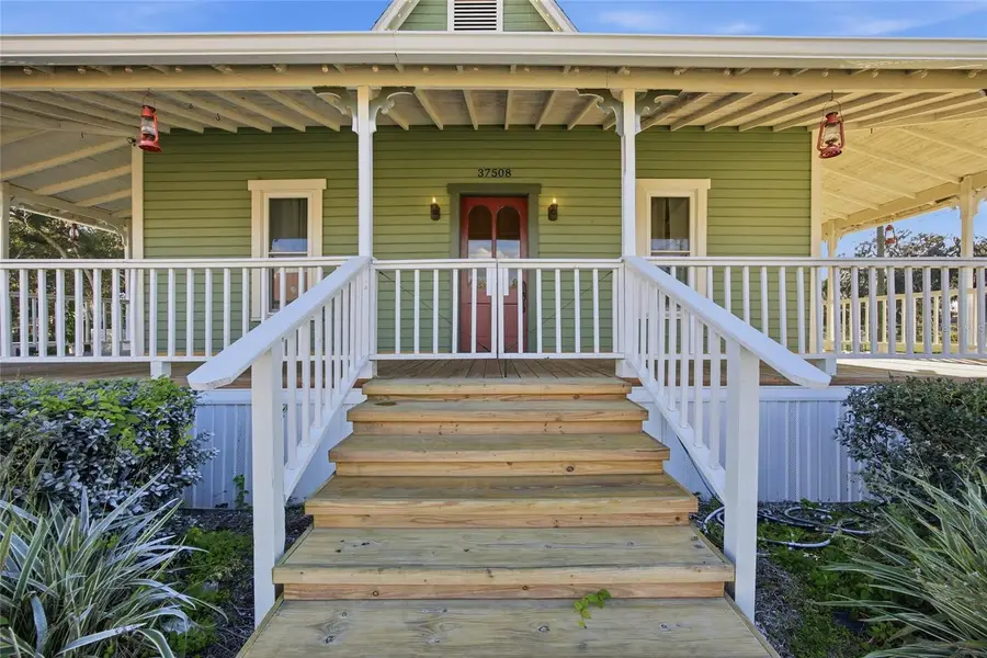 37508 Church Avenue, Dade City, FL 33525 - Image #2