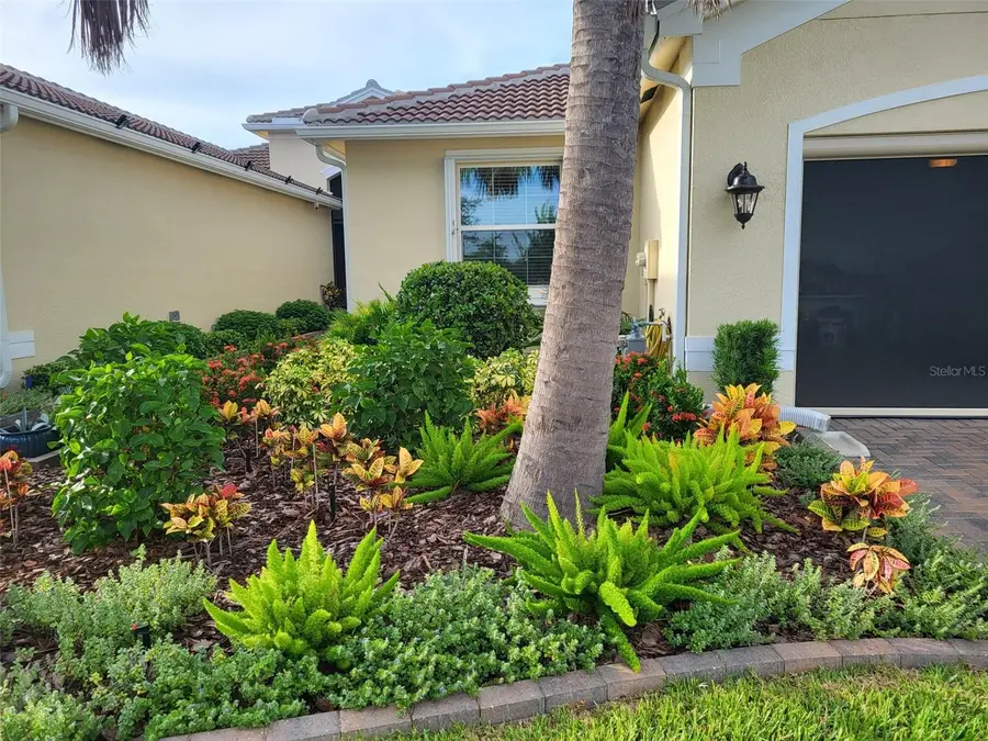 4715 Avila Lakes Drive, Wimauma, FL 33598 - Image #3