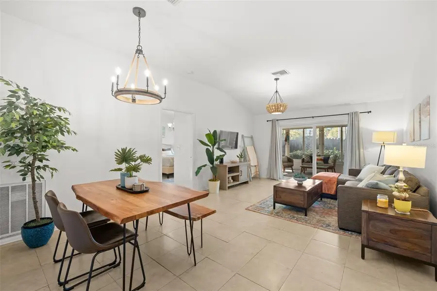 878 Franklin Square Circle, Palm Harbor, FL 34683 - Image #2