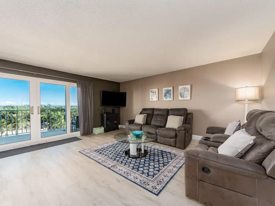 19610 Gulf Boulevard #303, Indian Shores, FL 33785 - Image #2