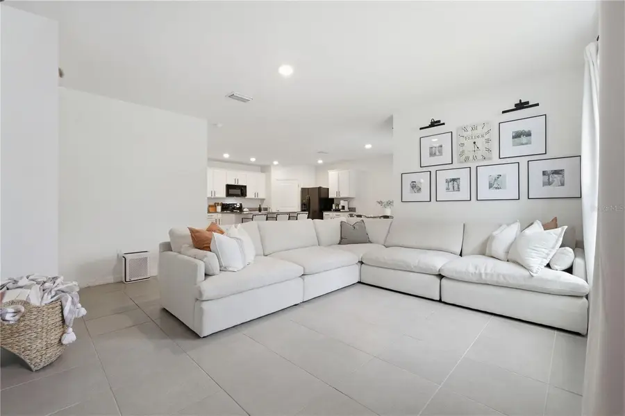 6878 Wagon Trail Street, Zephyrhills, FL 33541 - Image #2