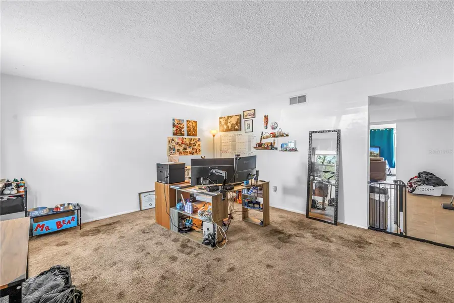 2542 Wilson Avenue, Largo, FL 33770 - Image #3