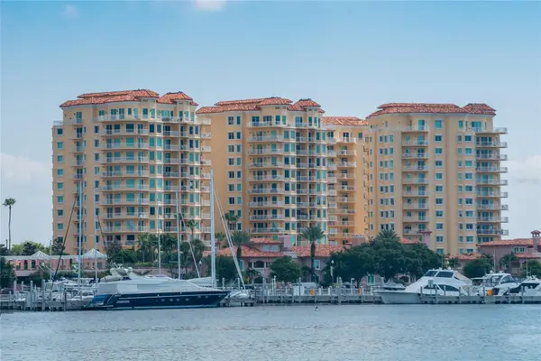 555 5th Avenue Ne #511, ST PETERSBURG, FL 33701