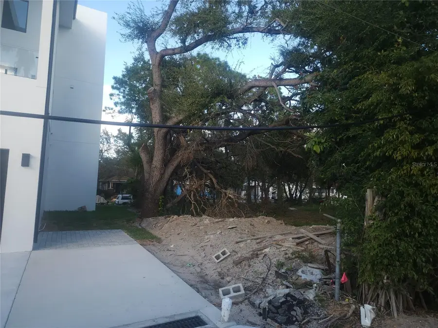 2318 W North B Street, Tampa, FL 33609 - Image #3