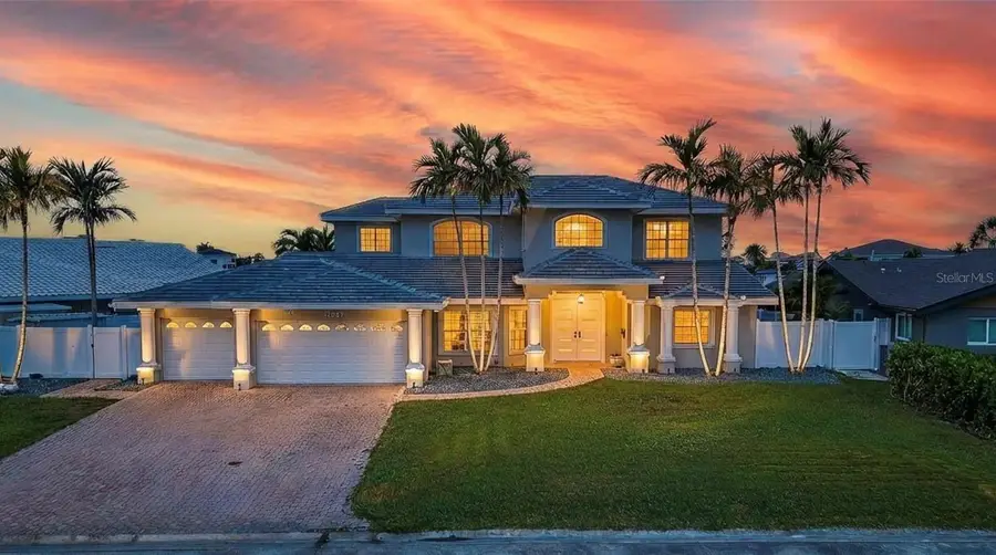 1073 79th Street S, Saint Petersburg, FL 33707 - Image #2