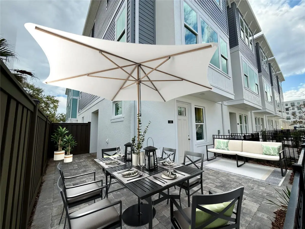 498 31st Way N, Saint Petersburg, FL 33713 - Image #1