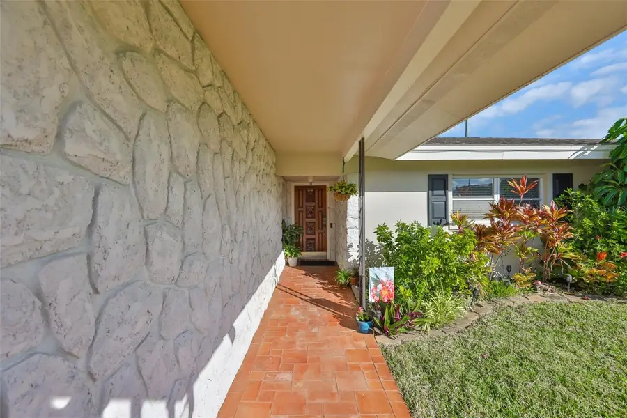 13931 Dominica Drive, Seminole, FL 33776 - Image #2