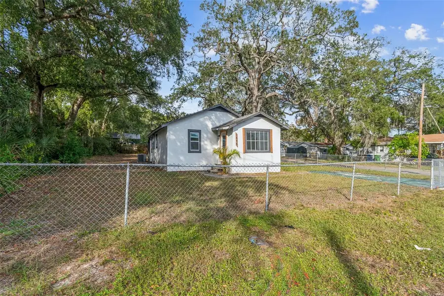 1606 E Chelsea Street, Tampa, FL 33610 - Image #3