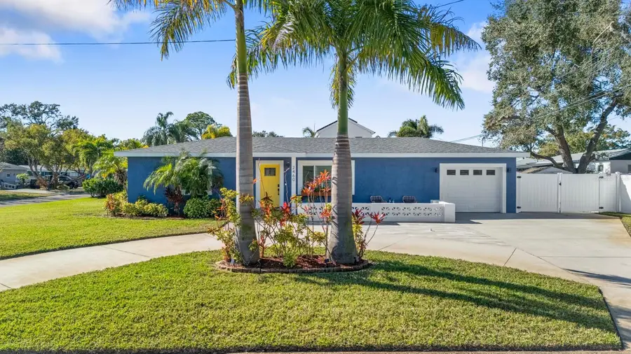 2460 43rd Street N, Saint Petersburg, FL 33713 - Image #2