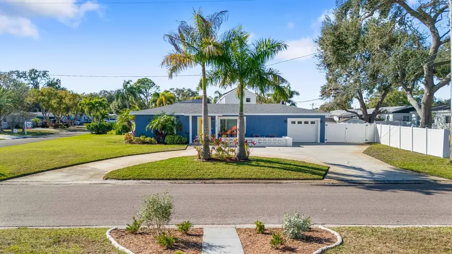 2460 43rd Street N, Saint Petersburg, FL 33713 - Image #3