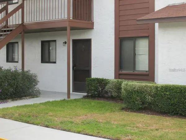 39132 County Road 54 #2018, ZEPHYRHILLS, FL 33542