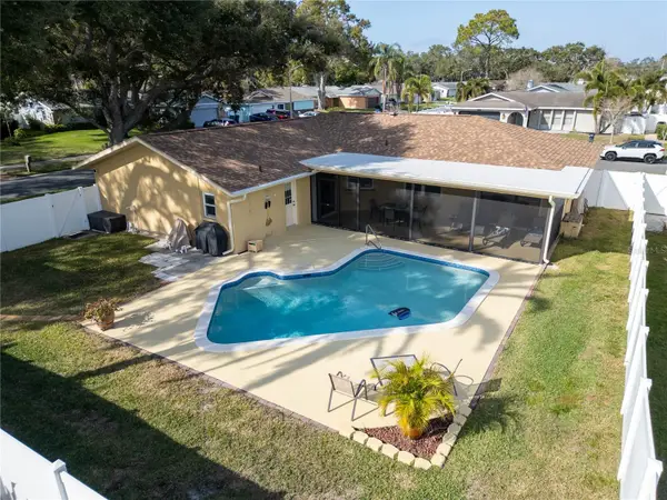 12156 98th Avenue, SEMINOLE, FL 33772